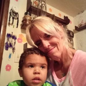 Meet your Posher, Tina